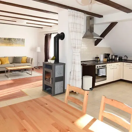 Studio-apartment Mit Balkon * Wittenberge