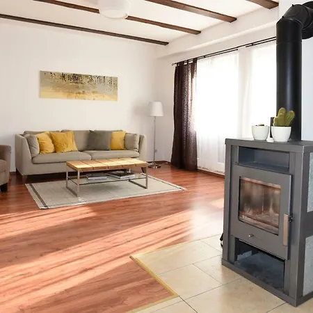Appartement Studio-apartment Mit Balkon *